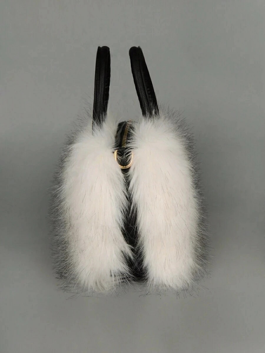 新作 毛むくじゅう女性用リストポーチふわふわウィンター クラッチバッグ大容量おしゃれなホワイト新作ファーバッグ 新作 毛むくじゅう女性用リストポーチふわふわウィンター クラッチバッグ大容量おしゃれなホワイト新作ファーバッグ