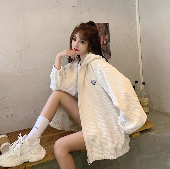 レディース トップス ジャケット アウター ミディアム丈 長袖 萌袖 フード ワイド ストリート 中厚手 大人可愛い カジュアル おしゃれ かっこいい ルーズ 個性的 主役級 存在感 キュート レディース トップス ジャケット アウター ミディアム丈 長袖 萌袖 フード ワイド ストリート 中厚手 大人可愛い カジュアル おしゃれ かっこいい ルーズ 個性的 主役級 存在感 キュート