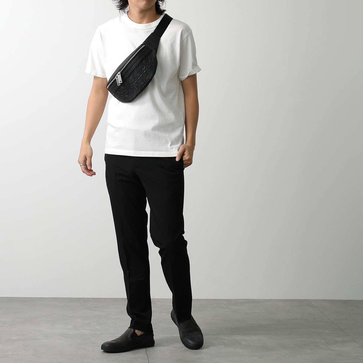 FERRAGAMO フェラガモ ボディバッグ 24 1489 メンズ ベルトバッグ レザー ガンチーニ モノグラム ウエストポーチ 鞄 769612/NERO FERRAGAMO フェラガモ ボディバッグ 24 1489 メンズ ベルトバッグ レザー ガンチーニ モノグラム ウエストポーチ 鞄 769612/NERO