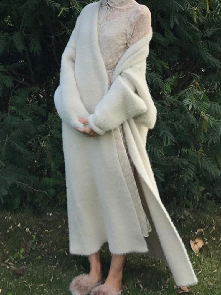 2色 アウター コート レディース 秋冬 きれいめ 暖かい 軽い もこもこアウター ガウンコート ミモレ丈 ロング ミディアム丈 ミドル丈 長袖 ボリューム袖 フレアスリーブ ドロップショルダー 2色 アウター コート レディース 秋冬 きれいめ 暖かい 軽い もこもこアウター ガウンコート ミモレ丈 ロング ミディアム丈 ミドル丈 長袖 ボリューム袖 フレアスリーブ ドロップショルダー