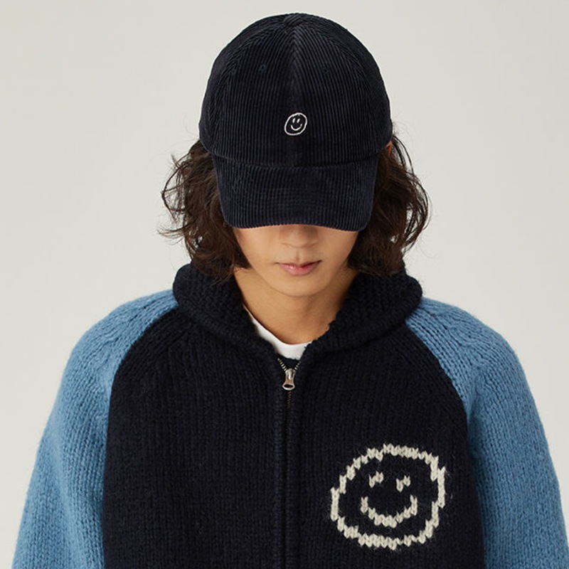 SEVENTEENジュンフィ着用 [ooowl] CORDUROY CAP LOVE DARK NAVY