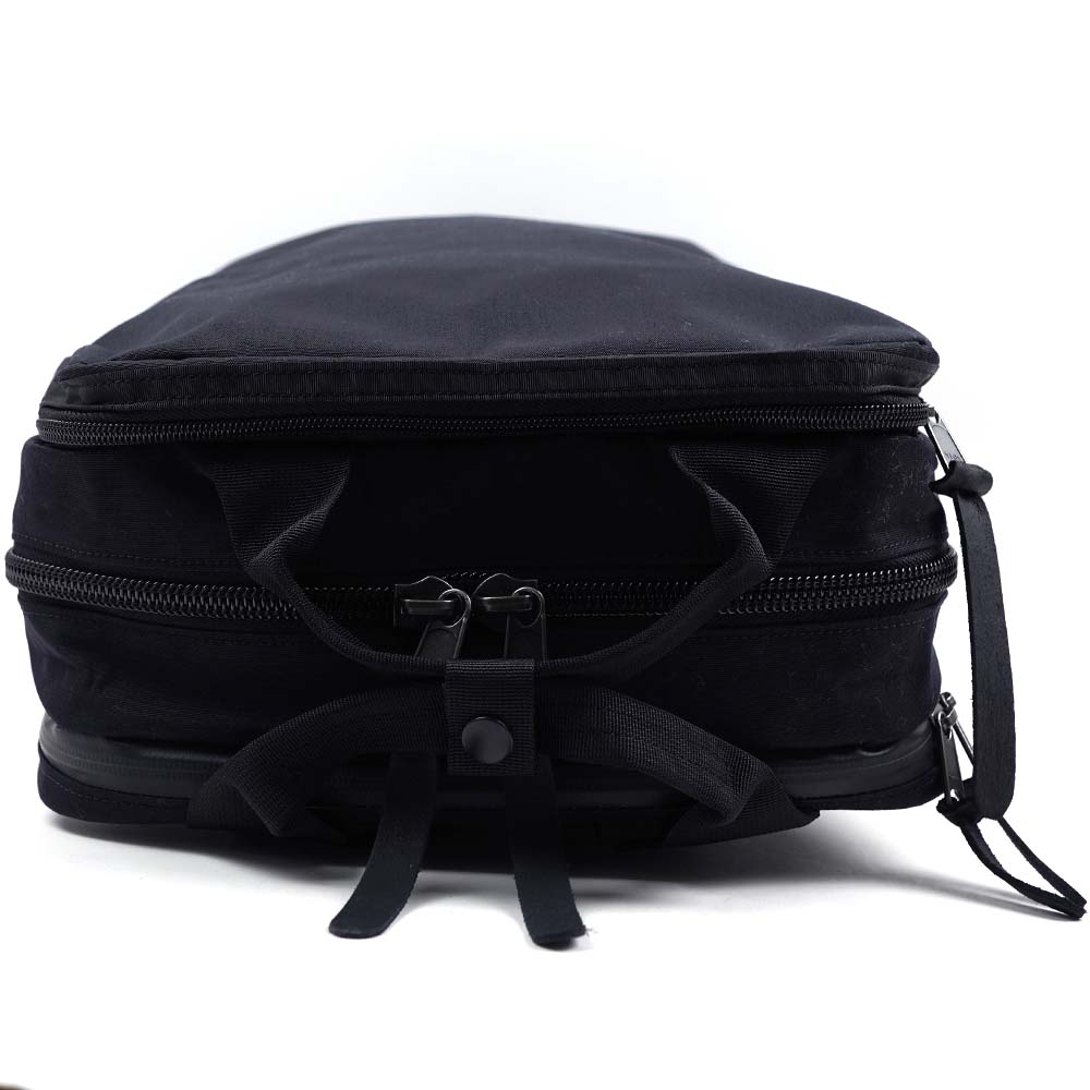 グレゴリー GREGORY バックパック リュックサック カバート ソリッドデイ V4 COVERT SOLID DAY V4 24L 148240 1041 148240-1041