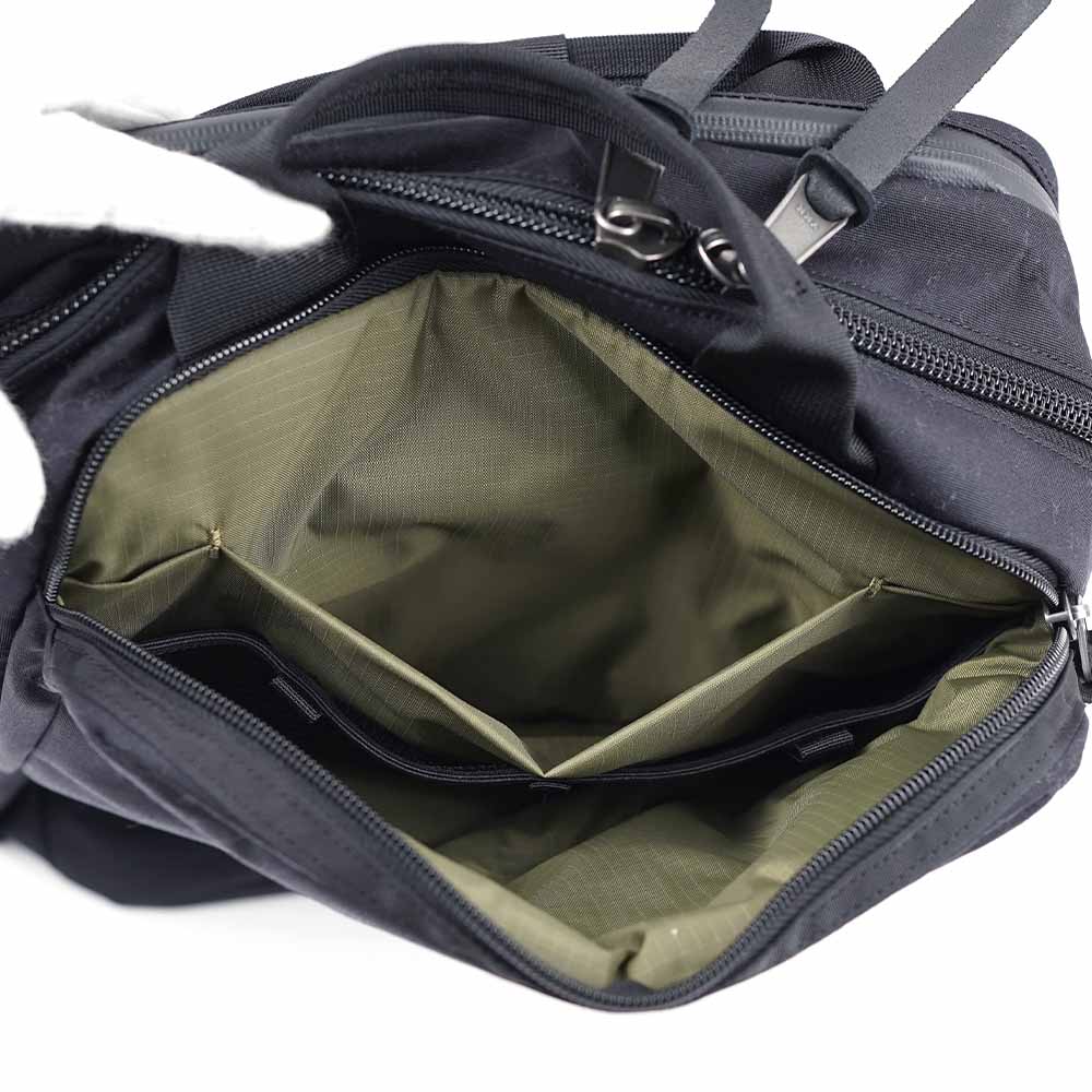 グレゴリー GREGORY バックパック リュックサック カバート ソリッドデイ V4 COVERT SOLID DAY V4 24L 148240 1041 148240-1041