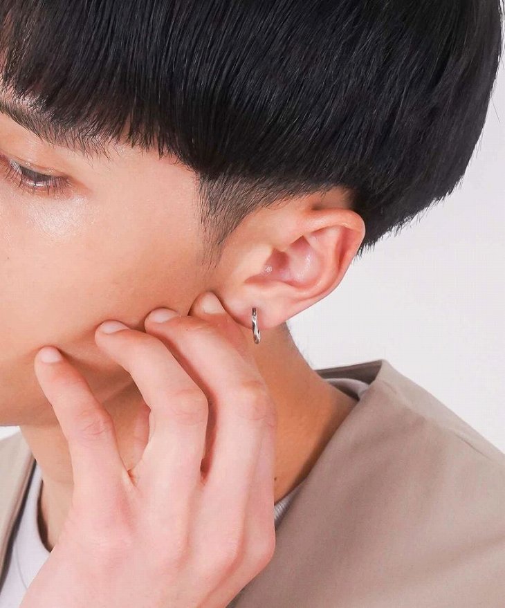 ピアス メンズ クロッシングピアス ツイスト SV925 サージカルステンレス LH-01EA0631 メンズピアス 片耳用 1点売り クリスマス 誕生日 プレゼント ギフト 彼氏 【ネコポス】 ピアス メンズ クロッシングピアス ツイスト SV925 サージカルステンレス LH-01EA0631 メンズピアス 片耳用 1点売り クリスマス 誕生日 プレゼント ギフト 彼氏 【ネコポス】