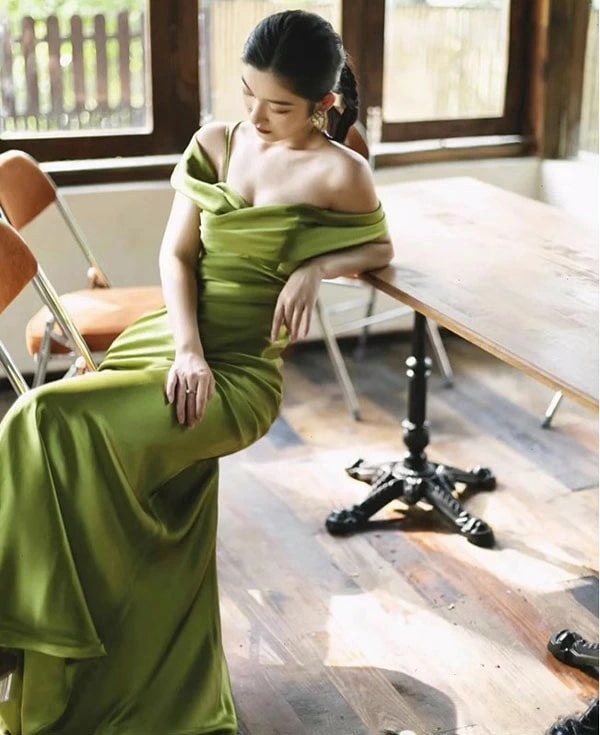 レア商品パーティー ドレス ロング 演奏会 オフショルダー ワンピース ピアノ 発表会 花嫁 結婚式 二次会 披露宴 前撮り 後撮り 撮影用 ビーチフォト フォトウェディング