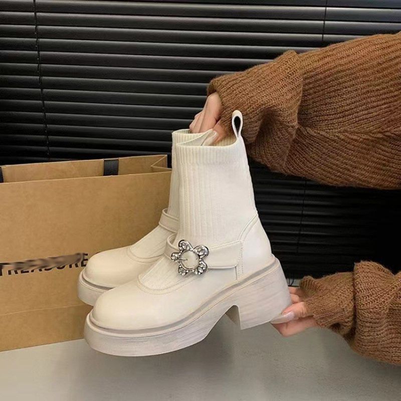 ソックスブーツ ニット ラインストーン 花飾り 粗いかかと ショートブーツ ブーティ ハイヒールcm レディース 通気性 カジュアル キレイめ ファッション 痛くない 履きやすい 歩きやすい