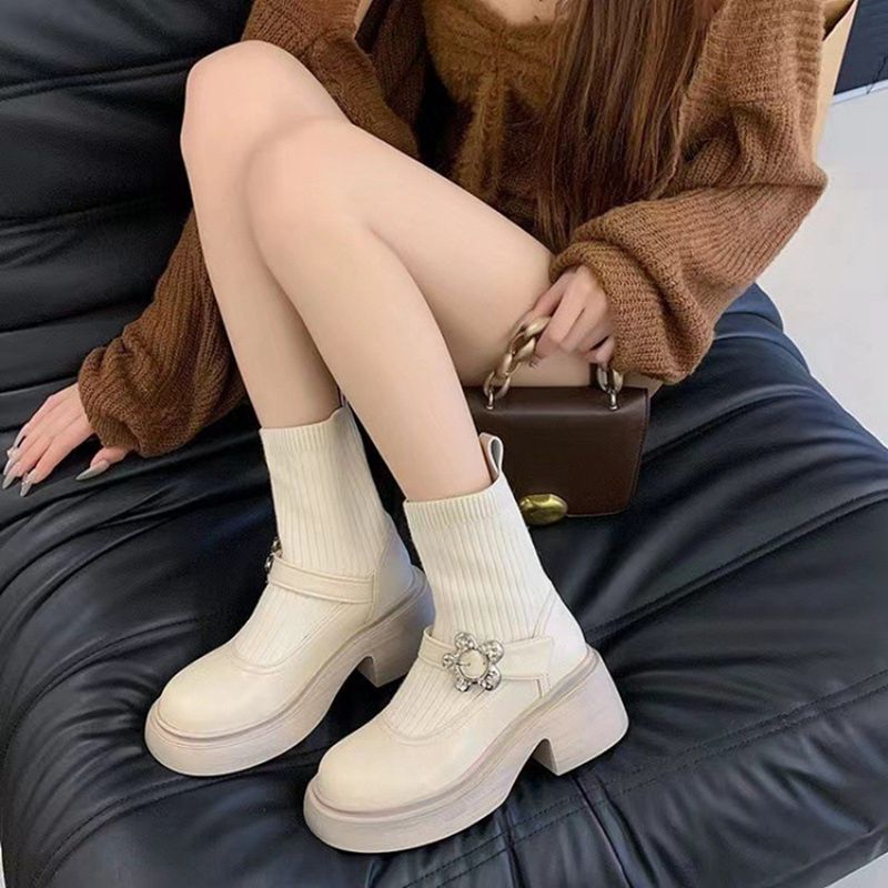 ソックスブーツ ニット ラインストーン 花飾り 粗いかかと ショートブーツ ブーティ ハイヒールcm レディース 通気性 カジュアル キレイめ ファッション 痛くない 履きやすい 歩きやすい
