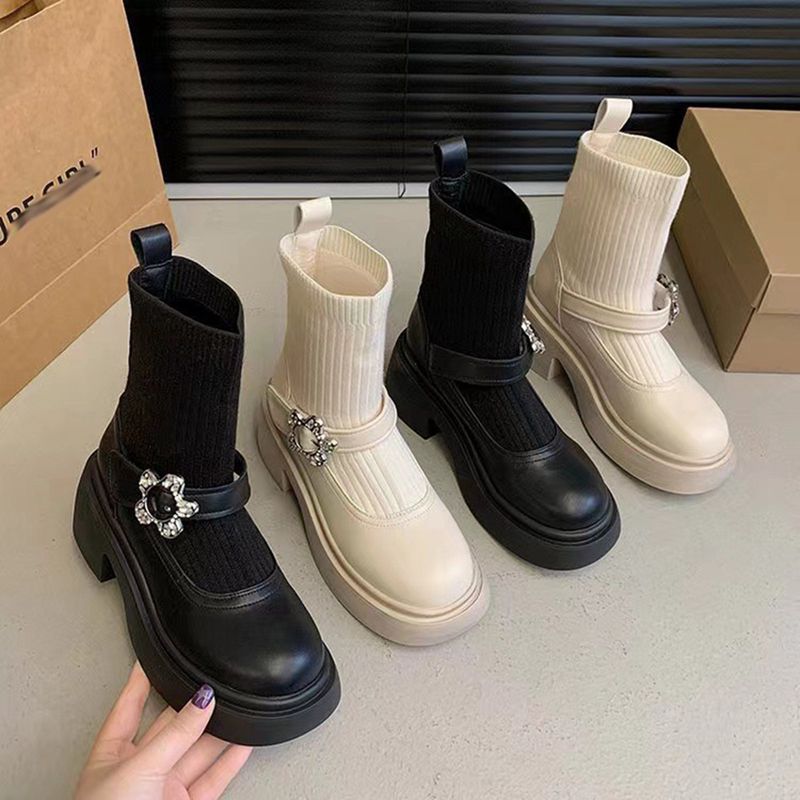 ソックスブーツ ニット ラインストーン 花飾り 粗いかかと ショートブーツ ブーティ ハイヒールcm レディース 通気性 カジュアル キレイめ ファッション 痛くない 履きやすい 歩きやすい