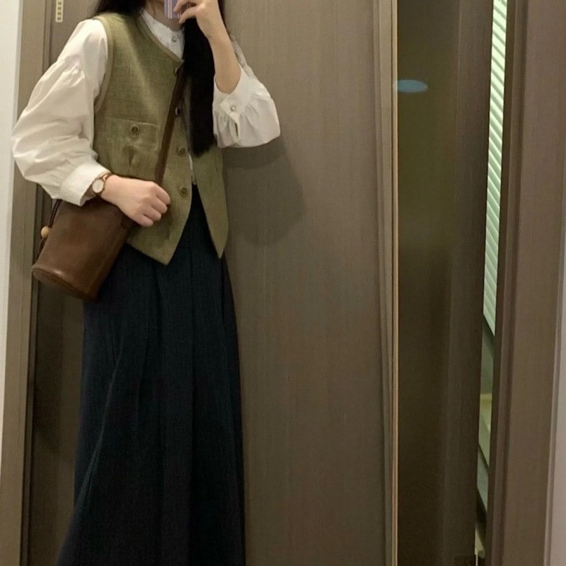 ハイエンドのカスタマイズ-レトロ風ベスト+長袖シャツ初秋新作スリーピーススーツハイウエストストライププリーツスカート