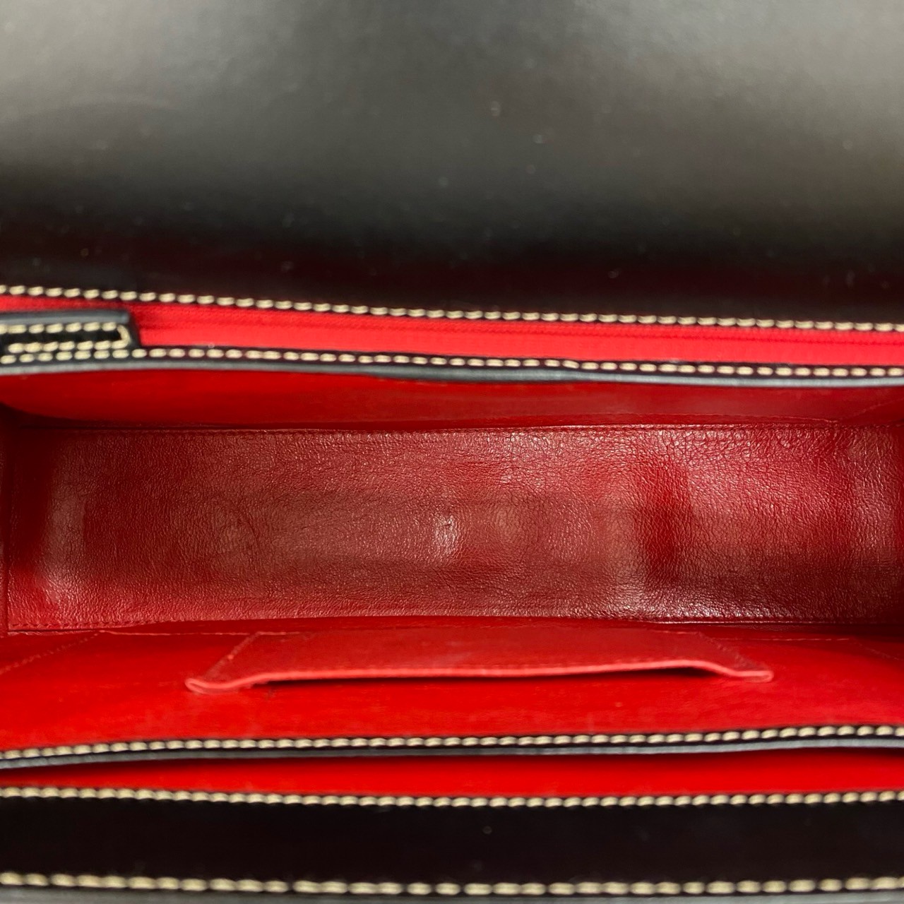 ヴィンテージ ロゴ 金具ハンドバッグ レザー ブラック 46147 ヴィンテージ ロゴ 金具ハンドバッグ レザー ブラック 46147