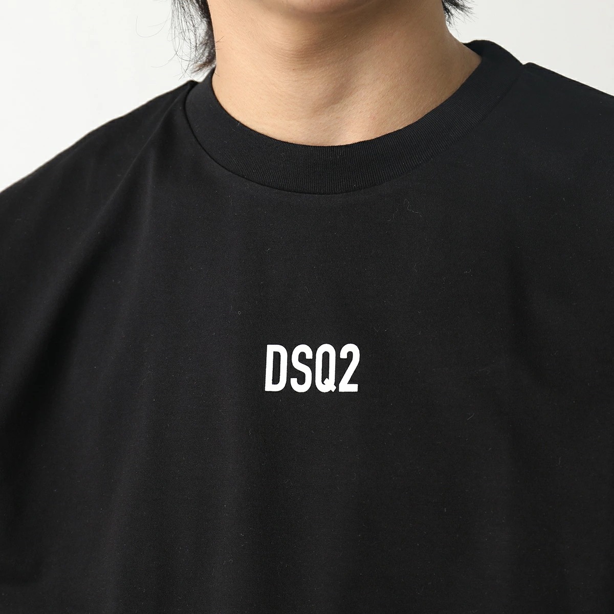 DSQUARED2 ディースクエアード Tシャツ LOOSE FIT T S74GD1267 S23009 メンズ 半袖 コットン カットソー クルーネック ロゴT カラー2色 DSQUARED2 ディースクエアード Tシャツ LOOSE FIT T S74GD1267 S23009 メンズ 半袖 コットン カットソー クルーネック ロゴT カラー2色
