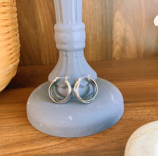 [justLoveR] BTSジミン着用☆Louise Knot Earrings_全2色 JUST BTS ジミンピアスJIMIN着用Clementine,Louise knot ピアス