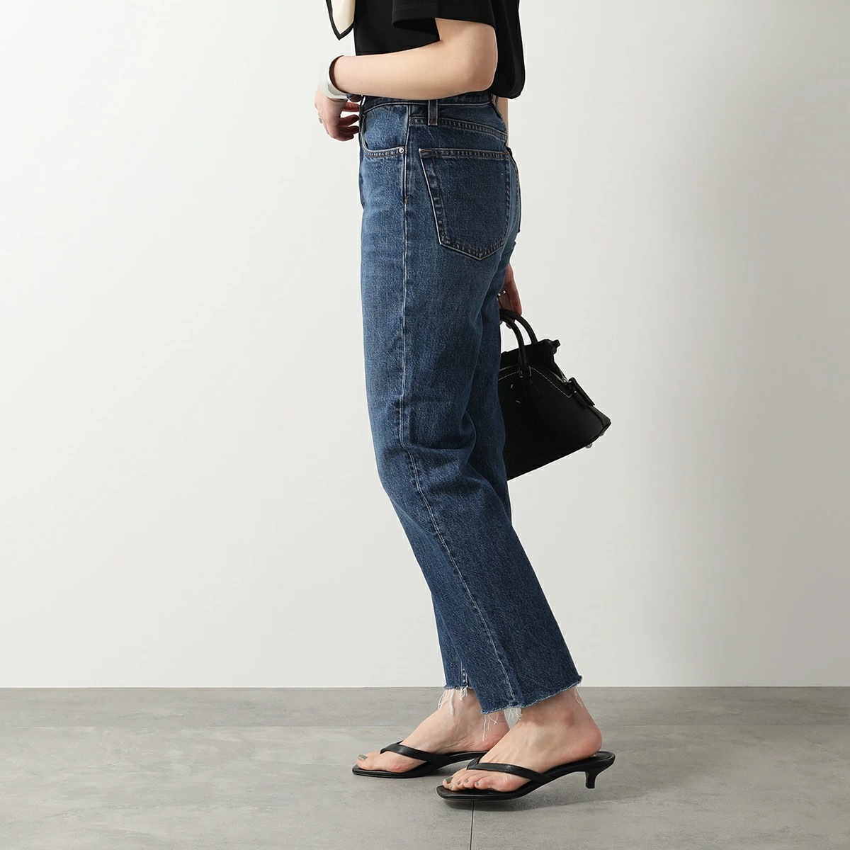 Toteme トーテム ジーンズ CLASSIC CUT DENIMU 221 235 747 レディース デニムパンツ Gパン オーガニックコットン ストレート 417/MID-BLUE