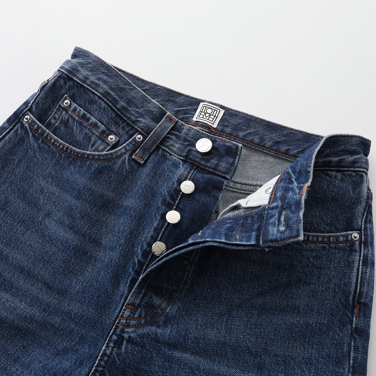 Toteme トーテム ジーンズ CLASSIC CUT DENIMU 221 235 747 レディース デニムパンツ Gパン オーガニックコットン ストレート 417/MID-BLUE