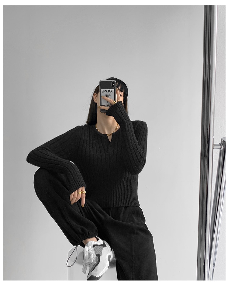 セーター ニット トップス キーネック リブ クロップド丈 ドロップショルダー 長袖 大人可愛い 上品 お洒落 こなれ感 セーター ニット トップス キーネック リブ クロップド丈 ドロップショルダー 長袖 大人可愛い 上品 お洒落 こなれ感