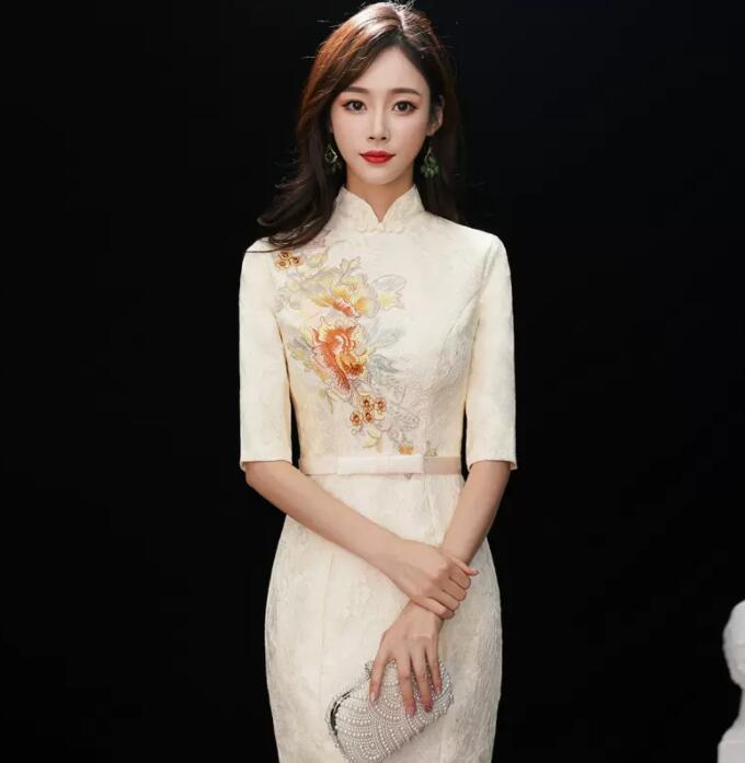 格安販売中レディースドレス 高級感 シャンパン 刺繍 女性 エレガント フィッシュテール 上品 音楽会 演奏会 着やせ 新着 ファスナータイプ ロングワンピース ウェディングドレス パーティー お呼ば 格安販売中レディースドレス 高級感 シャンパン 刺繍 女性 エレガント フィッシュテール 上品 音楽会 演奏会 着やせ 新着 ファスナータイプ ロングワンピース ウェディングドレス パーティー お呼ば