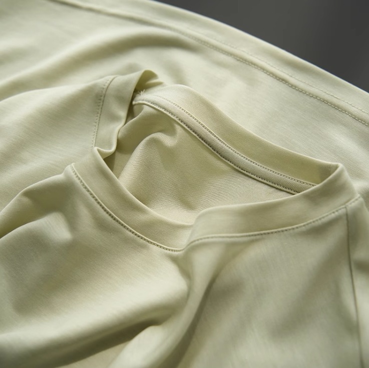 トップス Tシャツ 白シャツ 白トップス 袖なし ノースリーブ ラウンドネック 襟なし 薄手 かわいい 大人可愛い シンプル カジュアル 大人 おしゃれ お洒落 大人女子 ラフ 無地 夏 秋 20代 トップス Tシャツ 白シャツ 白トップス 袖なし ノースリーブ ラウンドネック 襟なし 薄手 かわいい 大人可愛い シンプル カジュアル 大人 おしゃれ お洒落 大人女子 ラフ 無地 夏 秋 20代