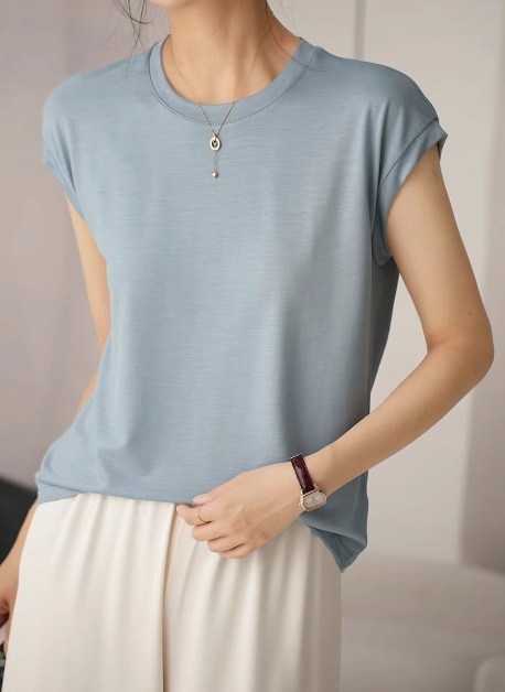 トップス Tシャツ 白シャツ 白トップス 袖なし ノースリーブ ラウンドネック 襟なし 薄手 かわいい 大人可愛い シンプル カジュアル 大人 おしゃれ お洒落 大人女子 ラフ 無地 夏 秋 20代 トップス Tシャツ 白シャツ 白トップス 袖なし ノースリーブ ラウンドネック 襟なし 薄手 かわいい 大人可愛い シンプル カジュアル 大人 おしゃれ お洒落 大人女子 ラフ 無地 夏 秋 20代