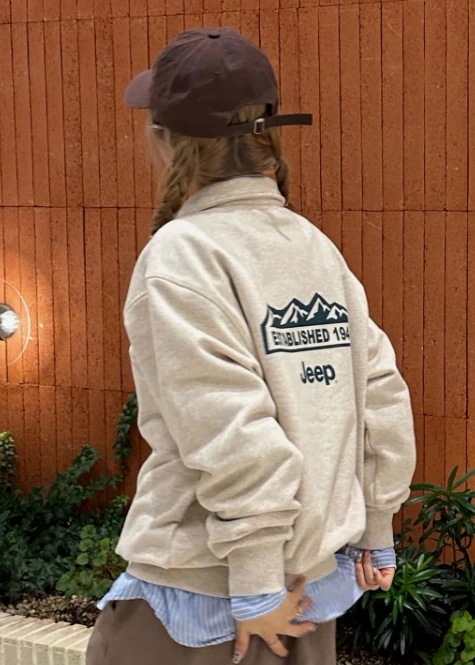 ジープ ロゴ M-Logo 半ジップアップ スウェット 男女兼用 ジープ ロゴ M-Logo 半ジップアップ スウェット 男女兼用