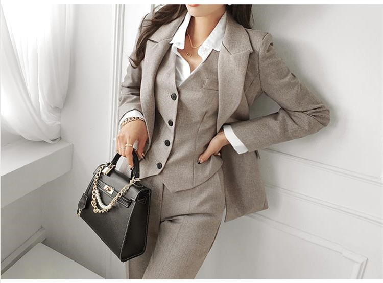 韓国ファッション 2025年秋モデル ウエスト絞り 3点ビジネスセット ジャケットベストパンツ 韓国ファッション 2025年秋モデル ウエスト絞り 3点ビジネスセット ジャケットベストパンツ