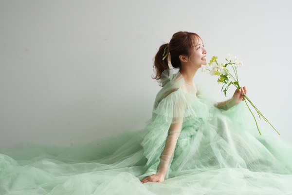 カラードレス ミントグリーンドレス ロングスリーブ ファスナー シワ 花嫁 レイヤードドレス 華やかなトレーン カラードレス ミントグリーンドレス ロングスリーブ ファスナー シワ 花嫁 レイヤードドレス 華やかなトレーン