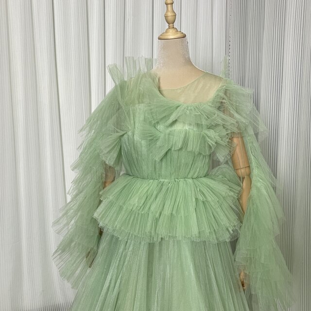 カラードレス ミントグリーンドレス ロングスリーブ ファスナー シワ 花嫁 レイヤードドレス 華やかなトレーン カラードレス ミントグリーンドレス ロングスリーブ ファスナー シワ 花嫁 レイヤードドレス 華やかなトレーン