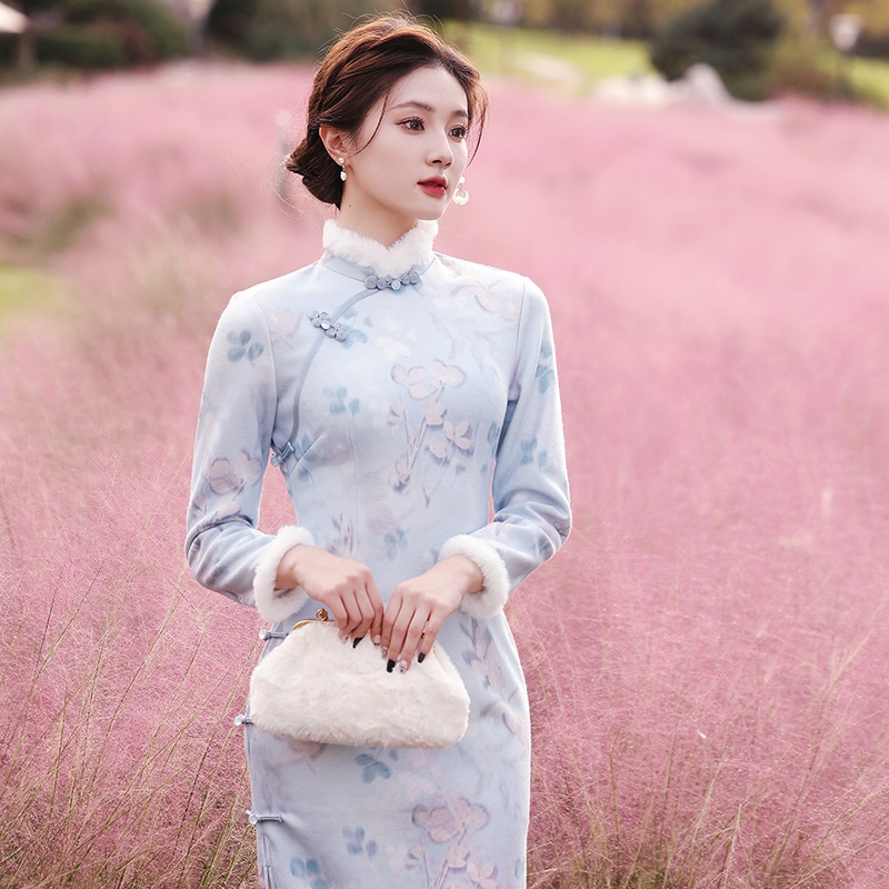 2025 秋と冬の新スタイル Manli ベルベット肥厚ロング長袖毛皮の襟スリムフィット日常文学スタイルのチャイナドレス