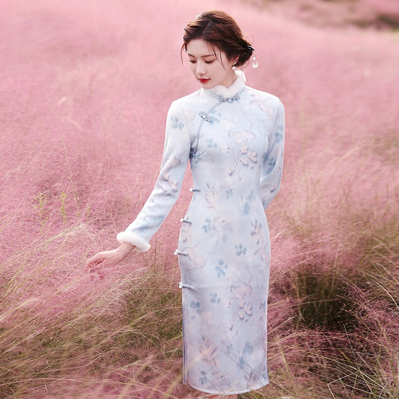 2025 秋と冬の新スタイル Manli ベルベット肥厚ロング長袖毛皮の襟スリムフィット日常文学スタイルのチャイナドレス