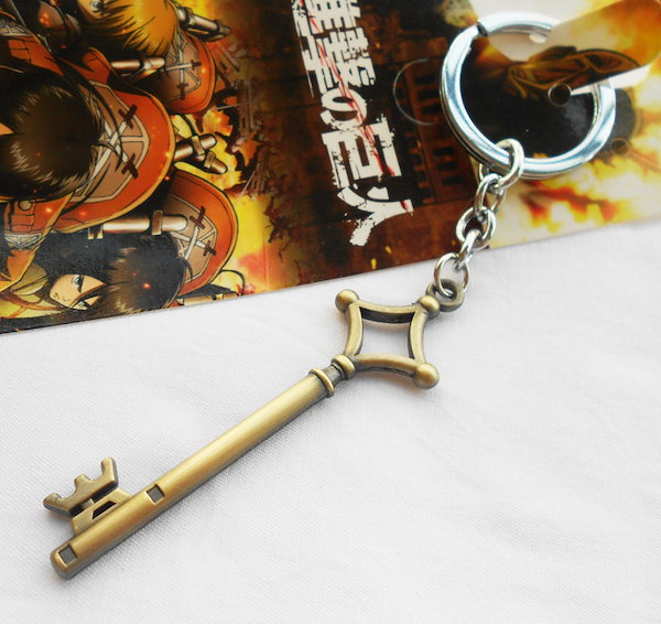 Qoo10] 進撃の巨人キーネックレスエレンアニメ周辺
