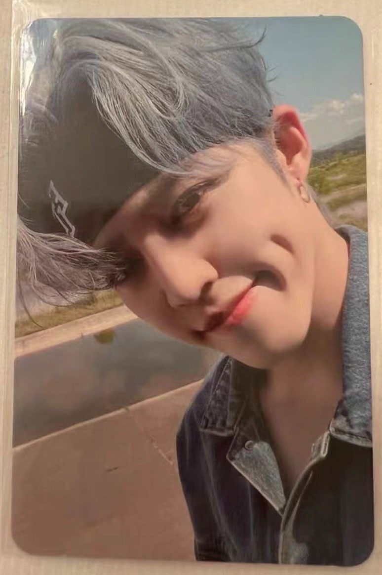 公式品 SEVENTEEN 7TH MINI / sector17 WithFans予約特典 トレカ 1枚 公式品 SEVENTEEN 7TH MINI / sector17 WithFans予約特典 トレカ 1枚