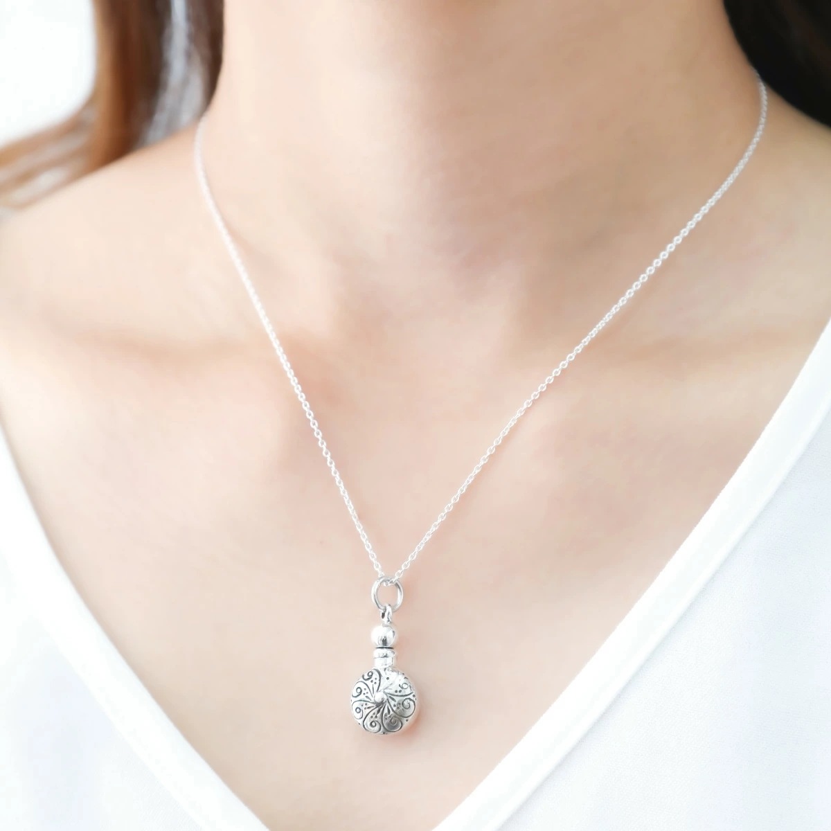 アロマペンダント ネックレス レディース シルバー925 香水瓶 アロマ 香り 40cm 個性的 アロマペンダント ネックレス レディース シルバー925 香水瓶 アロマ 香り 40cm 個性的