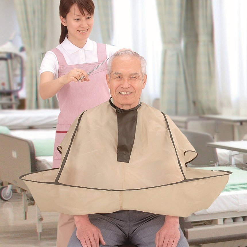 Qoo10] 【おうちで手軽にヘアカット】 散髪ケープ