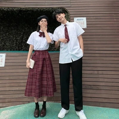 高校生の卒業写真は学生のクラス服を注文して作らせます夏の服装は韓国版です 高校生の卒業写真は学生のクラス服を注文して作らせます夏の服装は韓国版です