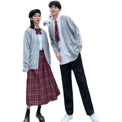 高校生の卒業写真は学生のクラス服を注文して作らせます夏の服装は韓国版です 高校生の卒業写真は学生のクラス服を注文して作らせます夏の服装は韓国版です