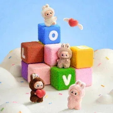 公式正規品POP MART LABUBU THE MONSTERS Pin for Love (A-Z) ぬいぐるみペンダント ガチャポン ブラインドボックス マカロンぬいぐるみフィギュア 公式正規品POP MART LABUBU THE MONSTERS Pin for Love (A-Z) ぬいぐるみペンダント ガチャポン ブラインドボックス マカロンぬいぐるみフィギュア