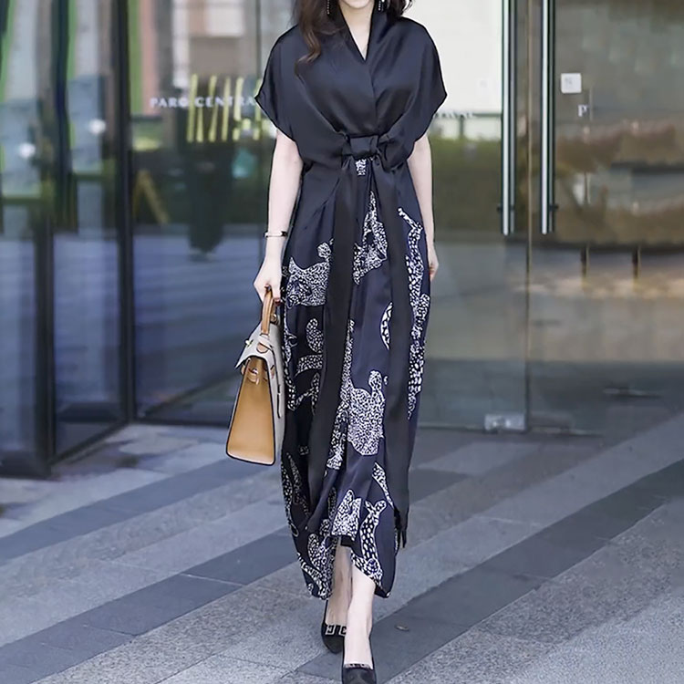 大きいサイズ レディース ワンピース ヒョウ柄切替えデザインワンピース ワンピ ロングワンピース ヒョウ柄 アート デザイン 切替え フレンチスリーブ 半袖 カシュクール Vネック 韓国 韓国ファッシ