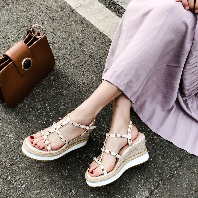 主役級 セクシー モード クール ラブリー エレガント かっこいい おしゃれ きれいめ 大人可愛い 脚長 美脚 ウェッジソール 厚底 主役級 セクシー モード クール ラブリー エレガント かっこいい おしゃれ きれいめ 大人可愛い 脚長 美脚 ウェッジソール 厚底