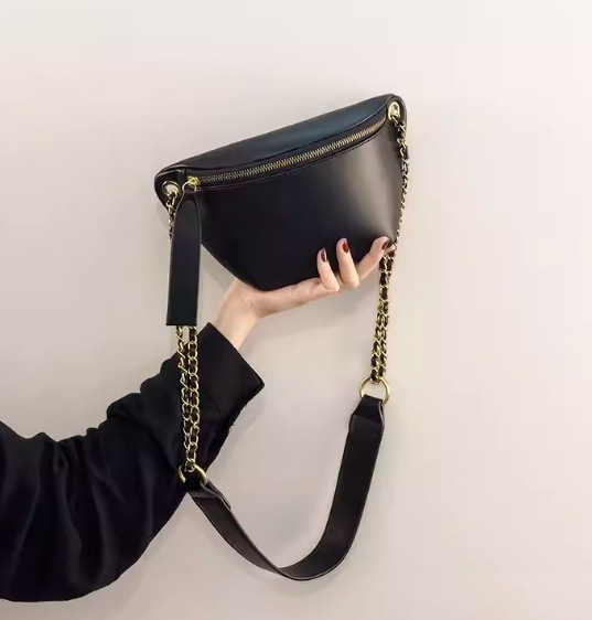 バッグ カバン レディース ショルダー 斜めがけ 肩がけ ボディバッグ ポケット ファスナー チェーン ソフト 三日月形 PU かわいい 大人可愛い シンプル カジュアル 上品 お洒落 かっこいい バッグ カバン レディース ショルダー 斜めがけ 肩がけ ボディバッグ ポケット ファスナー チェーン ソフト 三日月形 PU かわいい 大人可愛い シンプル カジュアル 上品 お洒落 かっこいい