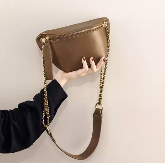 バッグ カバン レディース ショルダー 斜めがけ 肩がけ ボディバッグ ポケット ファスナー チェーン ソフト 三日月形 PU かわいい 大人可愛い シンプル カジュアル 上品 お洒落 かっこいい バッグ カバン レディース ショルダー 斜めがけ 肩がけ ボディバッグ ポケット ファスナー チェーン ソフト 三日月形 PU かわいい 大人可愛い シンプル カジュアル 上品 お洒落 かっこいい