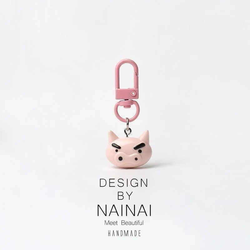 【急速出荷】漫画のかわいいクレヨンシャツシャツキーチェーンかわいいバッグペンダント面白い楽しい汎用吊り下げ飾り飾り飾り飾り