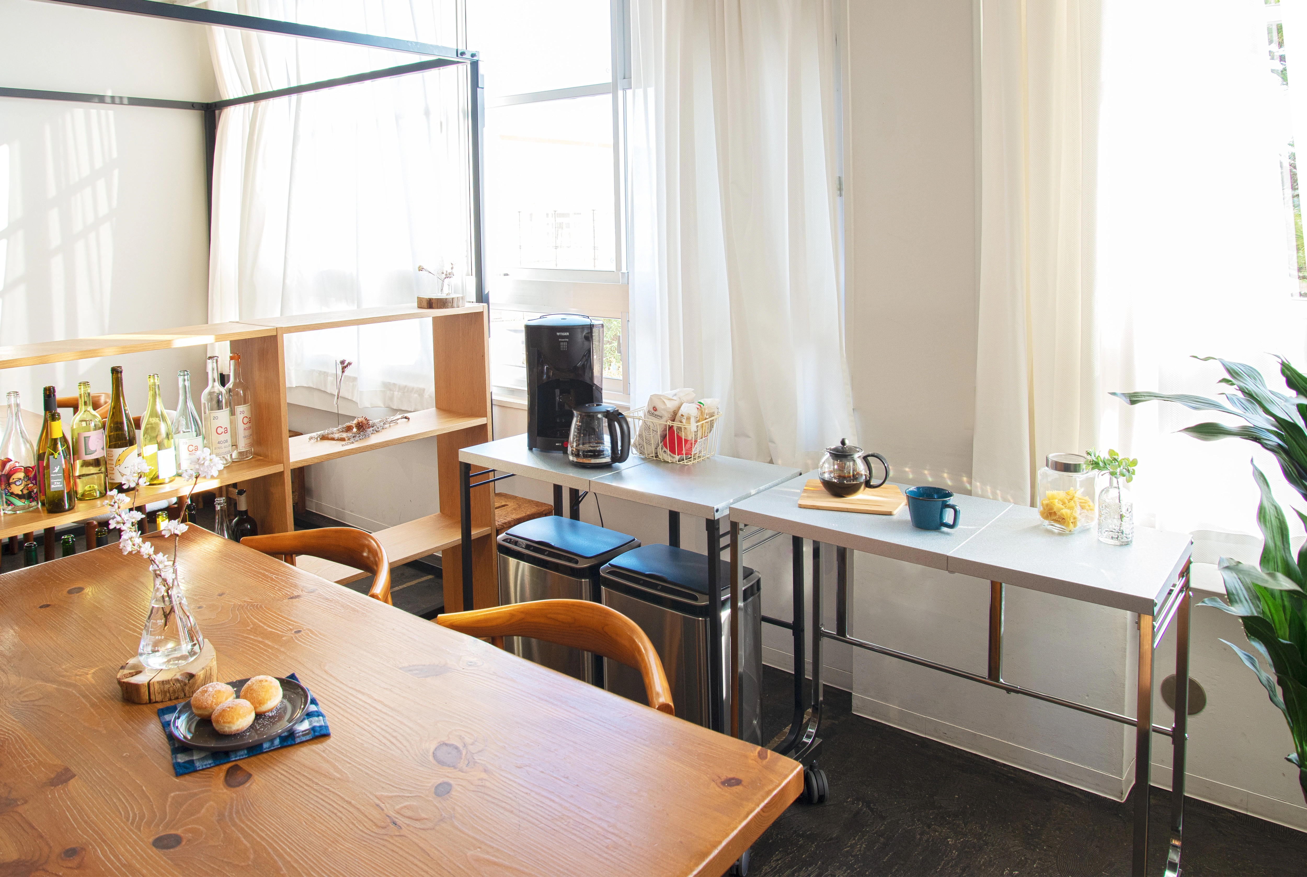 伸縮式キッチンサイドカウンター/クロムメッキ/KS-4085SL/ 幅55-90cm 奥行40.5 高さ85.5cm 伸縮式キッチンサイドカウンター/クロムメッキ/KS-4085SL/ 幅55-90cm 奥行40.5 高さ85.5cm