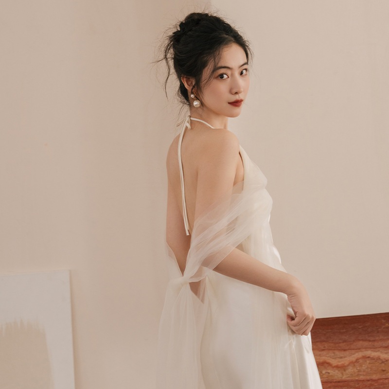 パーティードレスドレスワンピース ドレス 花嫁 高級感 Vネックキャバドレス ウェディングドレス 結婚式　ドレスノースリーブワンピース