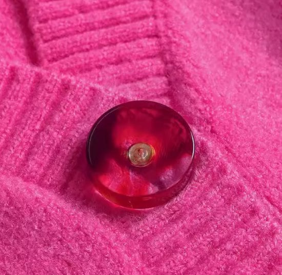 ニットカーディガン レディース カーディガン ニット セーター トップス Ｖネック 羽織 フロントボタン ショート丈 ボリューム袖 シンプル 無地 カジュアル お出かけ おしゃれ 秋冬 ファッション