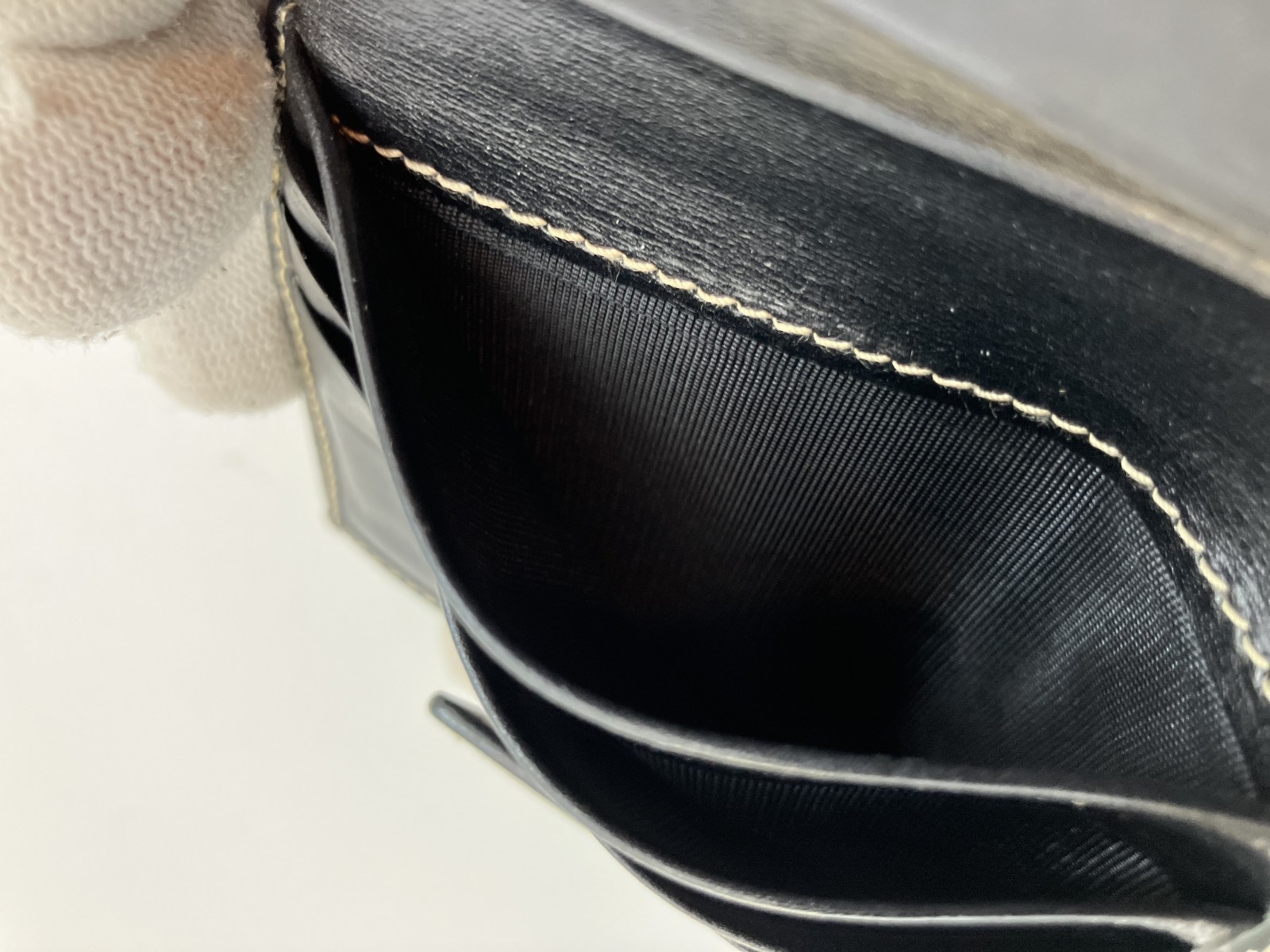 二つ折り財布 レザー 黒 二つ折り財布 レザー 黒