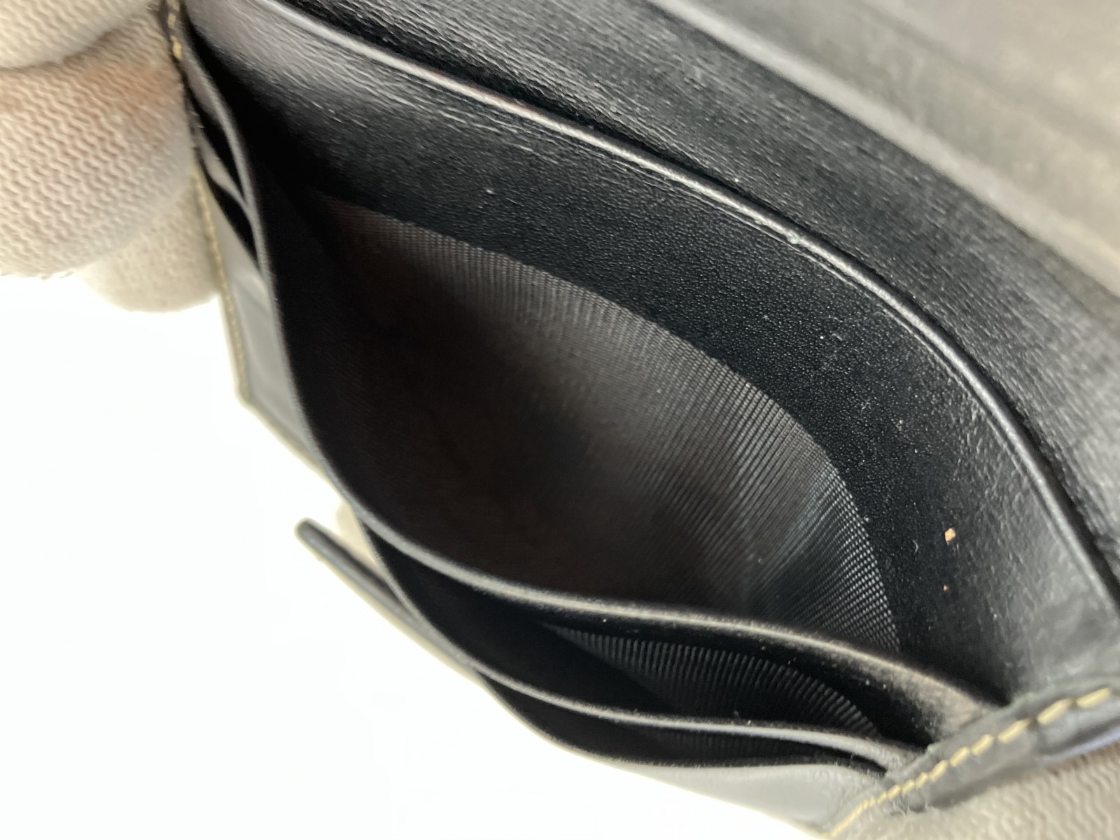 二つ折り財布 レザー 黒 二つ折り財布 レザー 黒