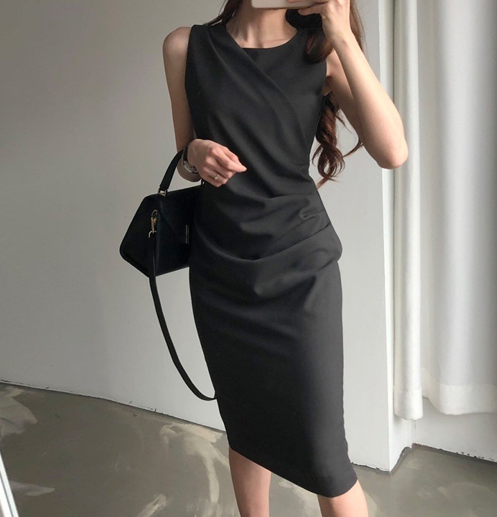 ワンピース レディース タイトワンピース ひざ丈 袖なし ノースリーブ ラウンドネック タイト 細身