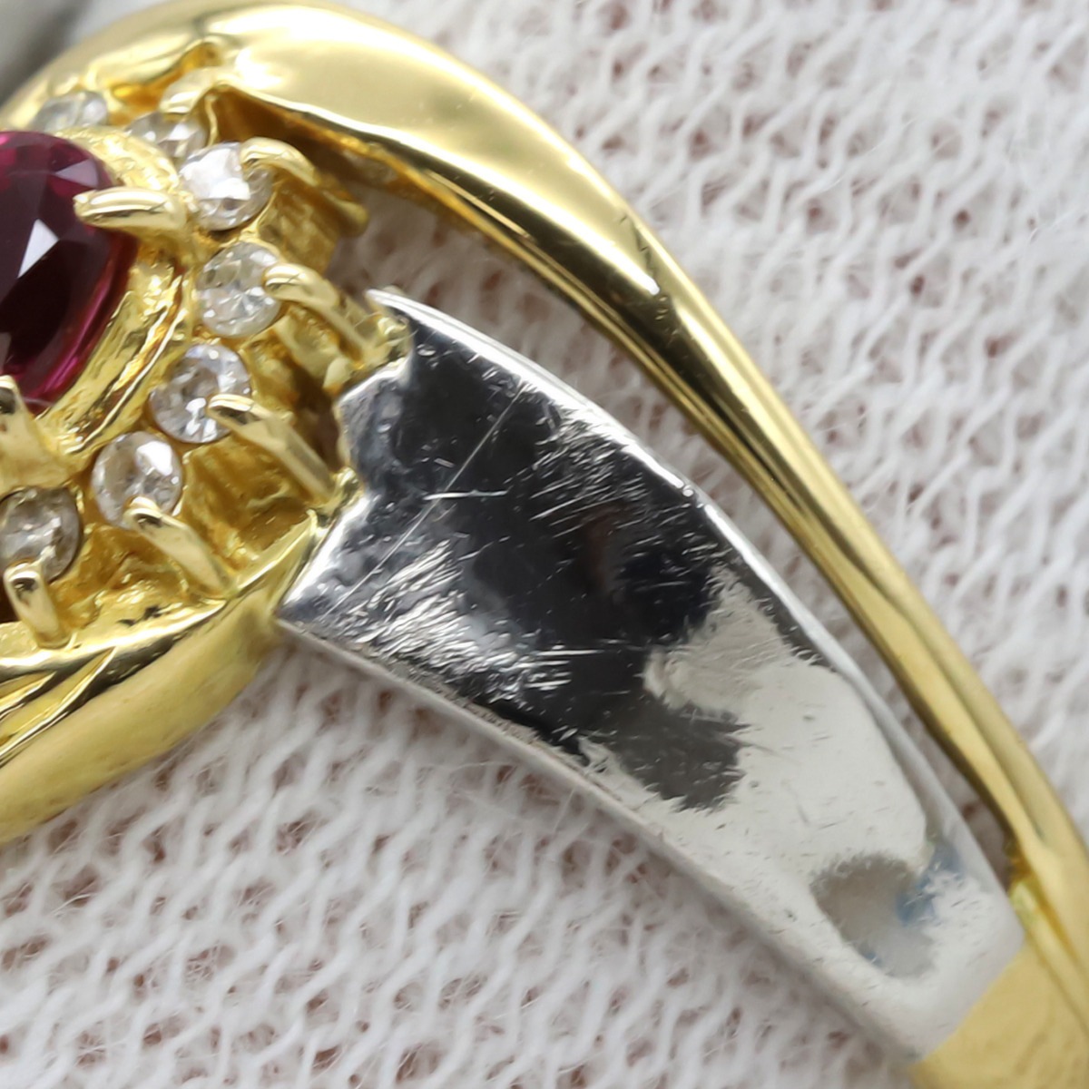 リング 指輪 ルビー ダイヤリング K18YG Pt900 ルビー ダイヤモンド イエローゴールドXプラチナシルバー コンビリング 10.5号【中古】 リング 指輪 ルビー ダイヤリング K18YG Pt900 ルビー ダイヤモンド イエローゴールドXプラチナシルバー コンビリング 10.5号【中古】