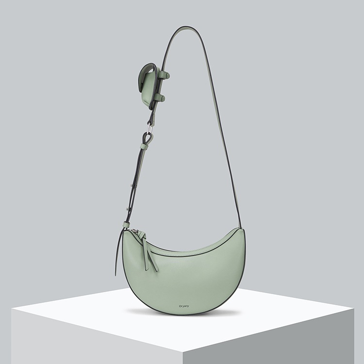 ORYANY 韓国の人気のミニバック船尾着用Rookie Crossbody_ [4色]韓国人気 韓国ファッション 女性バッグ クロスバック ミニバッグ 学生 大学生