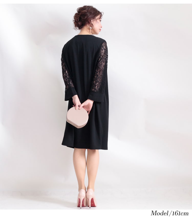 大きいサイズ レディース ワンピース パールチャーム付き袖レースワンピース ワンピ レース パール 袖レース クルーネック チャーム フレア 膝丈 長袖 無地 卒園 卒業式 入園 入学式 結婚式 二次