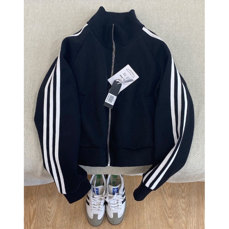 三本ラインショート丈スウェットジャケット レディース2025新作 春秋用 野球ジャケット 秋口・初秋用 スポーツ 早秋コーデ